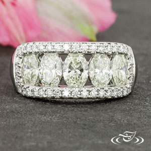 Anniversary ring styles on sale